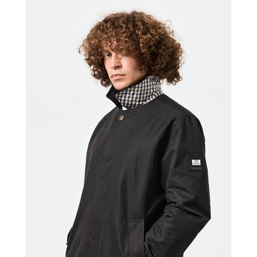 Whitehouse Mac Jacket - black