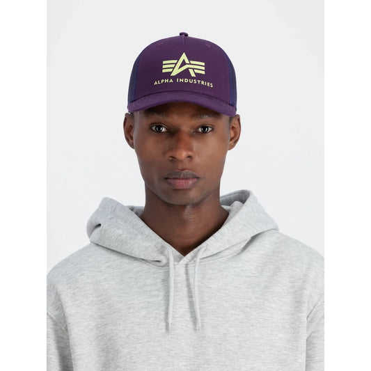 Basic Trucker Cap - plum