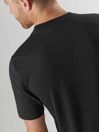 Bora Half Compass Print Tee - Jet Black